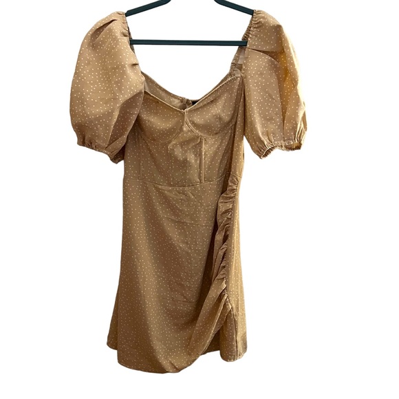 NWT PrettyLittlething Stone Polka Dot Binding Detail Ruched Hem Bodycon Dress - Picture 6 of 7